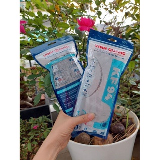 10 chiếc khẩu trang kf 94 xám