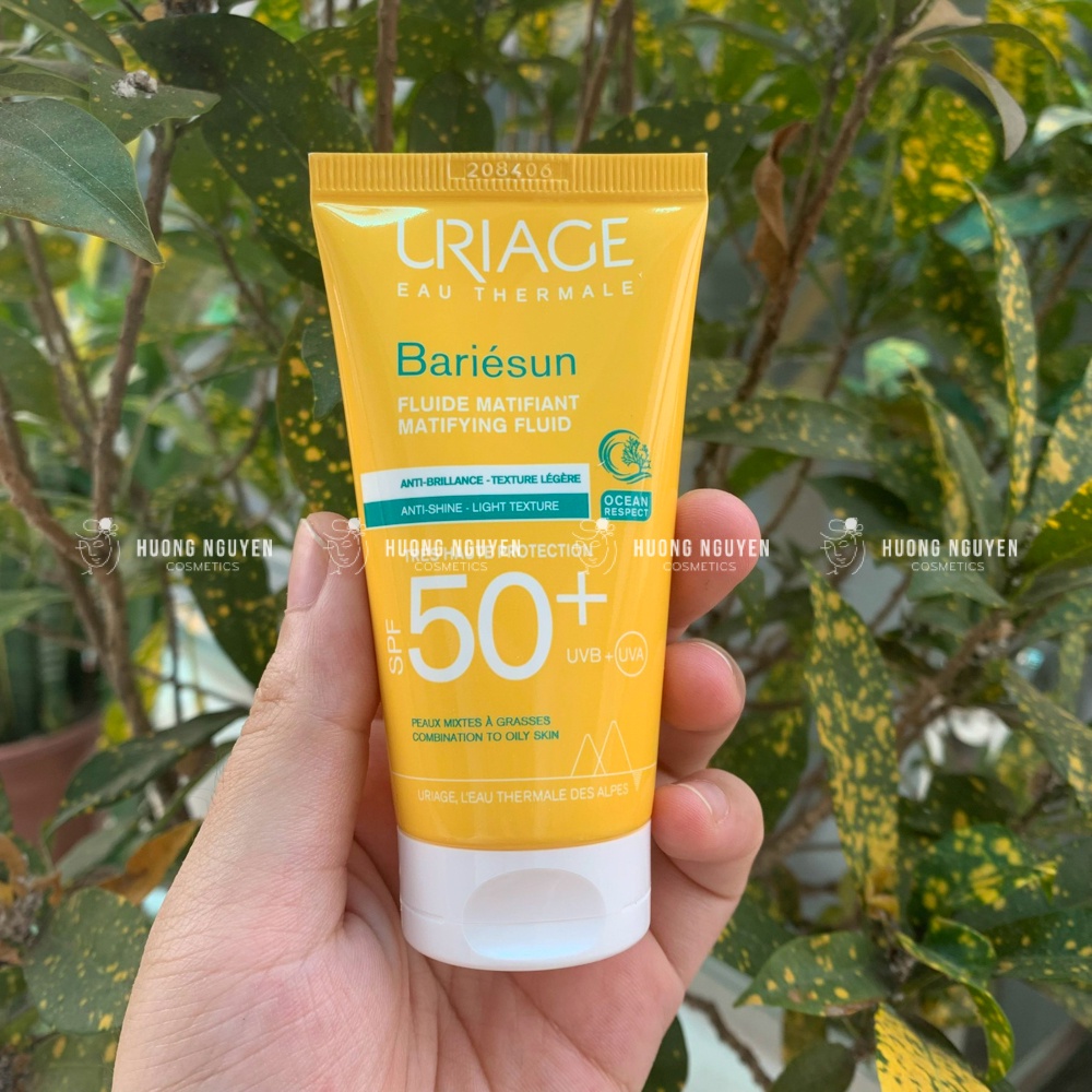 Kem Chống Nắng Giảm Nám & Mờ Đốm Nâu Uriage Bariesun Fluide Matifiant SPF50+ 50ml