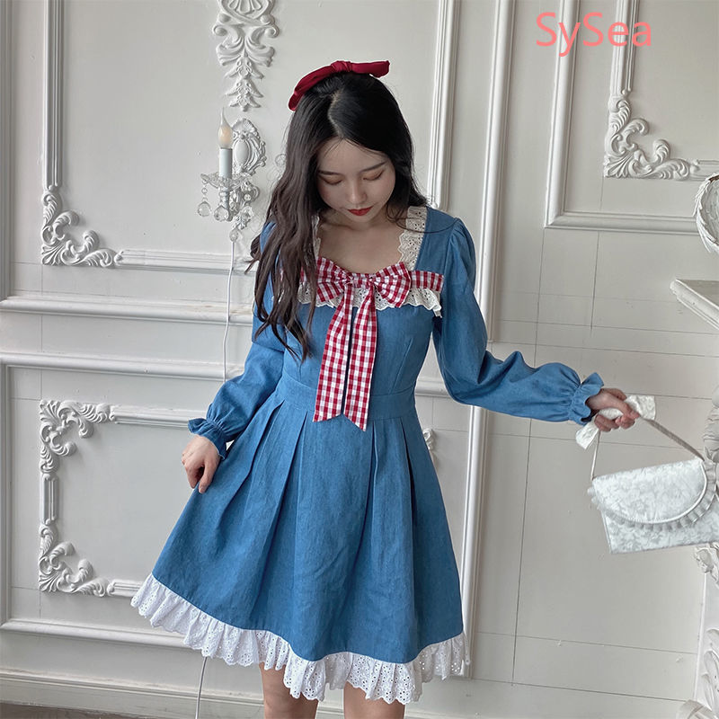 Đầm denim phối ren thiết kế phong cách lolita