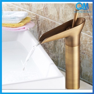 Bộ Vòi lavabo nóng lạnh Đồng Thau cao cấp. Thiết kế kiểu dáng vòi giả cổ sang trọng mang đậm chất cổ điển