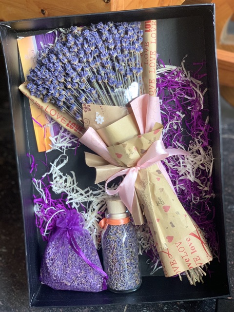 Hộp quà lavender( hộp giấy) | BigBuy360 - bigbuy360.vn