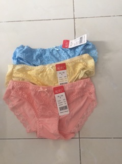 Combo quần Kiti trơn/ren