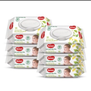 Khăn giấy ướt Huggies không mùi/ ca cao bơ hạt mỡ 64 -72 miếng/gói