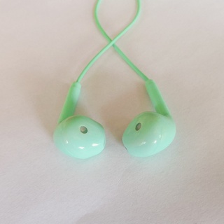 Wired in-ear earphone， high-quality earbuds