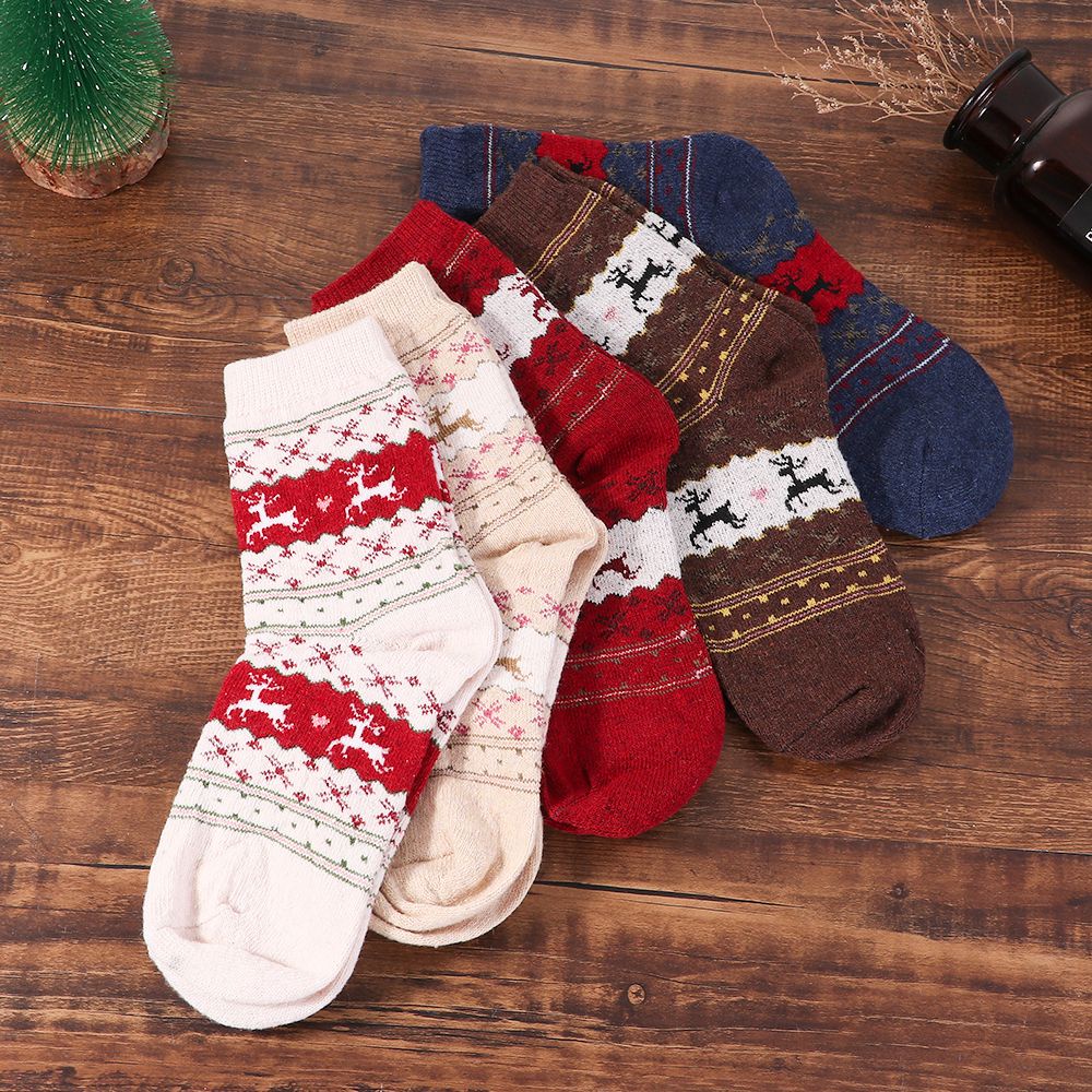 Vớ Cotton Dày Giữ Ấm Mùa Đông In Họa Tiết Tuần Lộc Giáng Sinh Dễ Thương Cho Nam Và Nữ