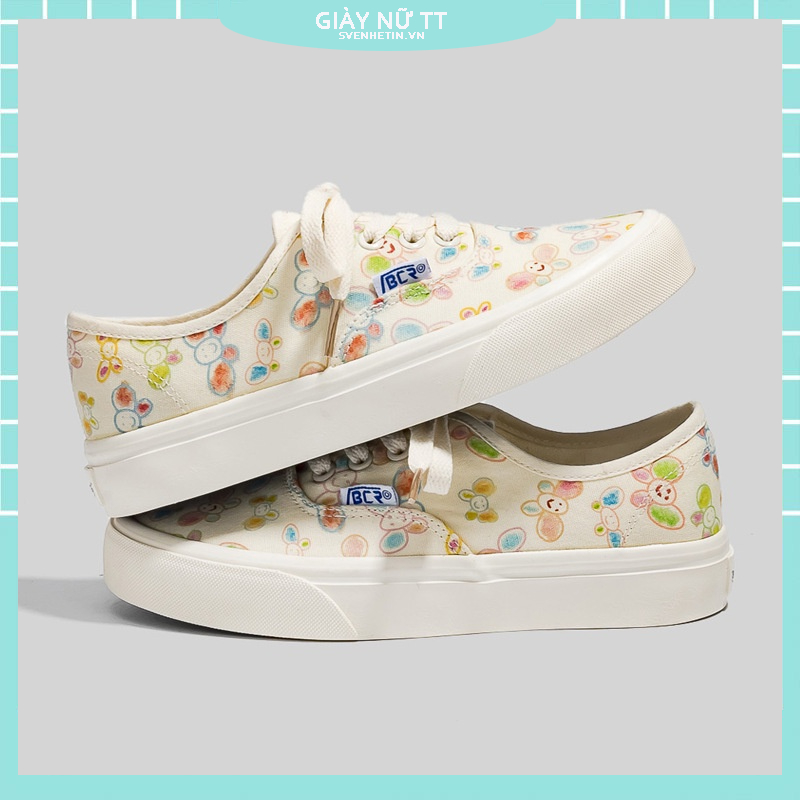 Giày Thể Thao canvas Cổ Thấp Thoáng Khí Họa Tiết Cánh Bướm graffiti Mới Dễ Phối Đồ Cho Nữ Sinh