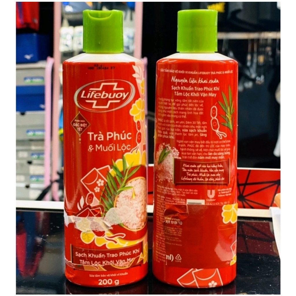 Sữa tắm DETOX Lifebouy THAN HOẠT TÍNH + BẠC HÀ (Chai 200g)