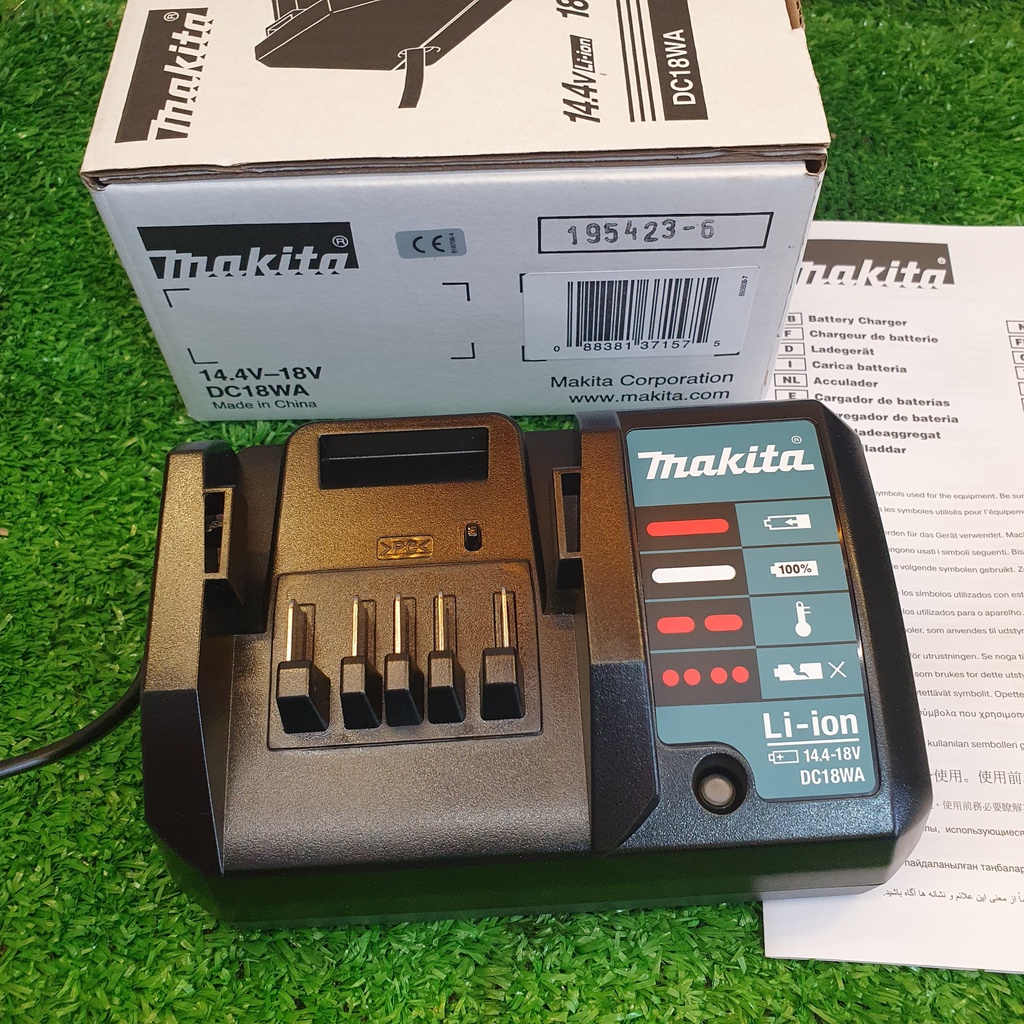 Đế sạc pin Li-Ion Makita DC18WA (loại pin trắng)