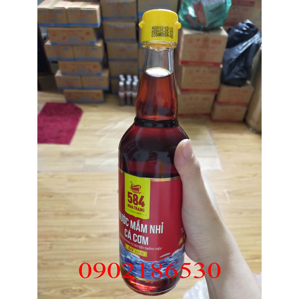 1 chai nước mắm 584 Nha Trang 40 độ đạm chai thủy tinh (chai 510ml) mẫu mã mới