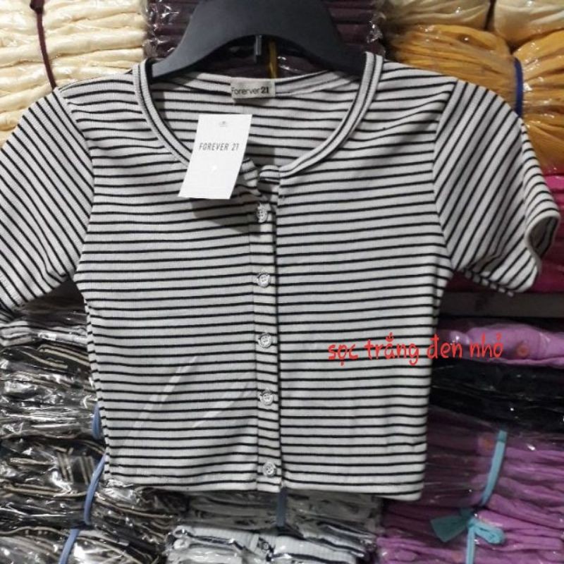 [ có video hình thật ]Áo Croptop Ôm Body ̀̀̀̀̀5 Nút Tay Ngắn | BigBuy360 - bigbuy360.vn