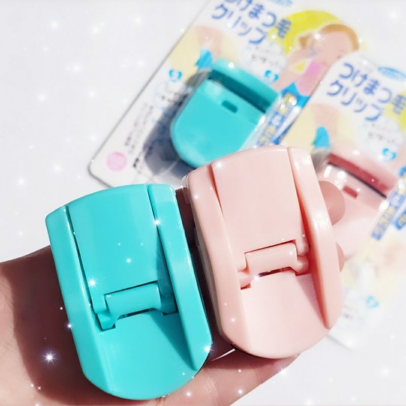 Kẹp mi cong chất liệu nhựa gọn nhẹ dễ sử dụng hàng xuất Nhật Bản