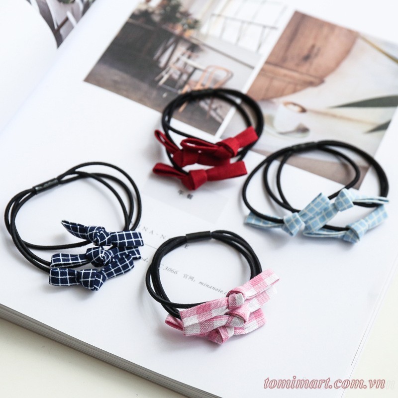 Cột tóc thắt nơ