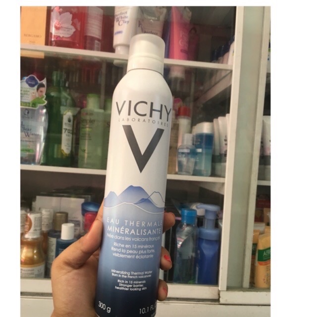 Xịt Khoáng Dưỡng Da Vichy Eau Thermale Spa Water 300ml