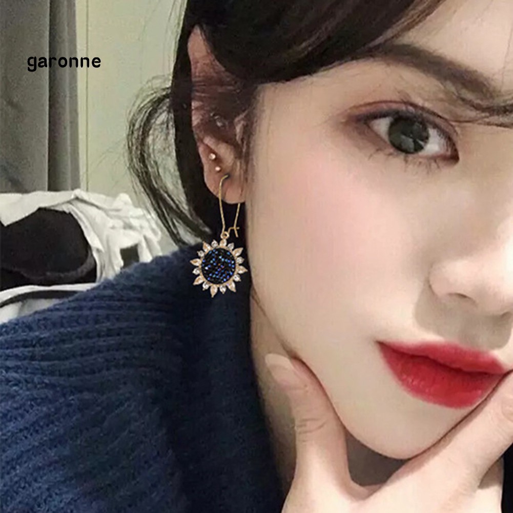 Khuyên tai hình bông hoa đính đá phong cách thanh lịch dành cho nữ