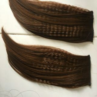 tóc kẹp phồng hai bên