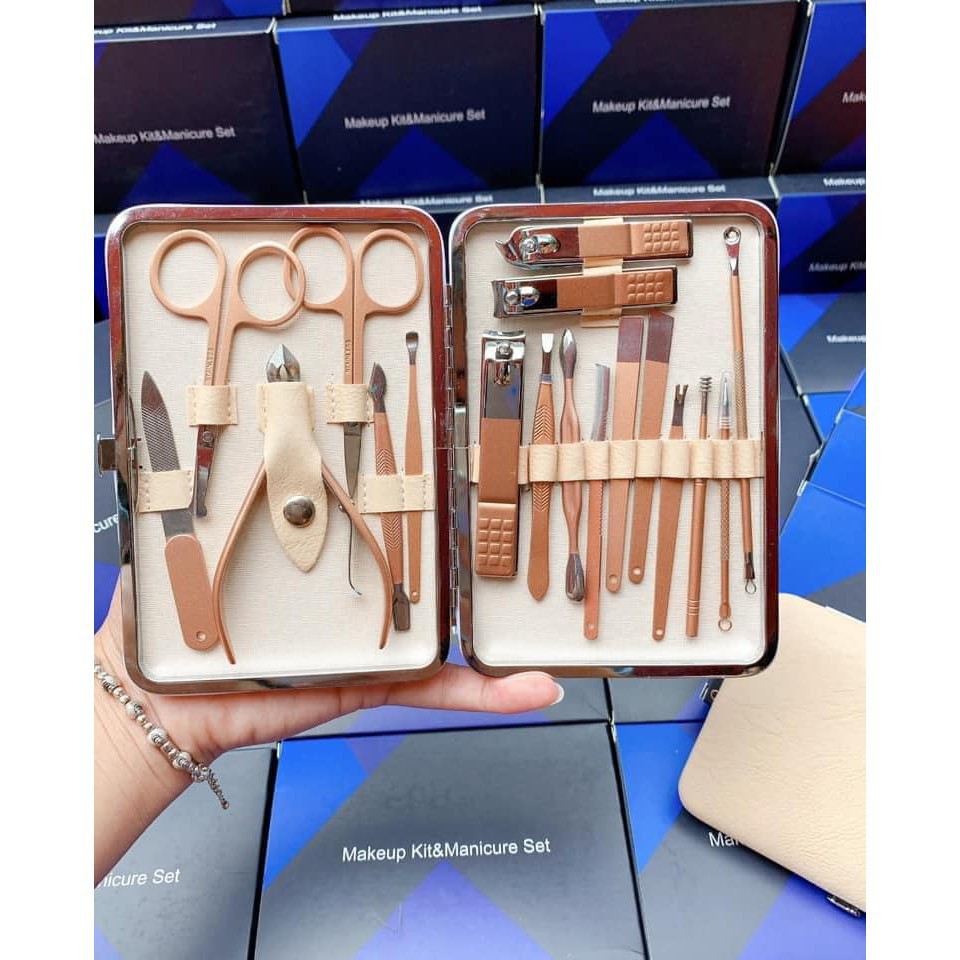 Bộ bấm móng chăm sóc móng kèm lặn mụn, lấy ráy tai 18 món inox