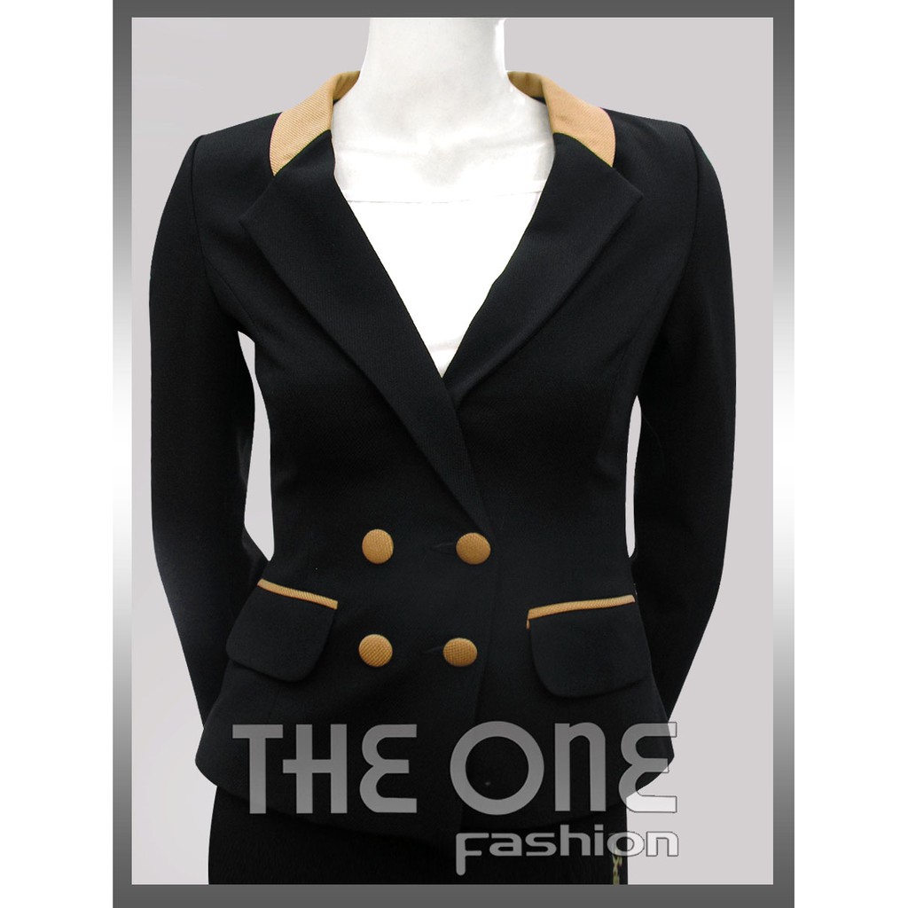 Áo vest gạo đen kim tuyến tay dài 2 lớp vạt chồng 4 khuy cổ pha nâu The One Fashion AVP011DKT