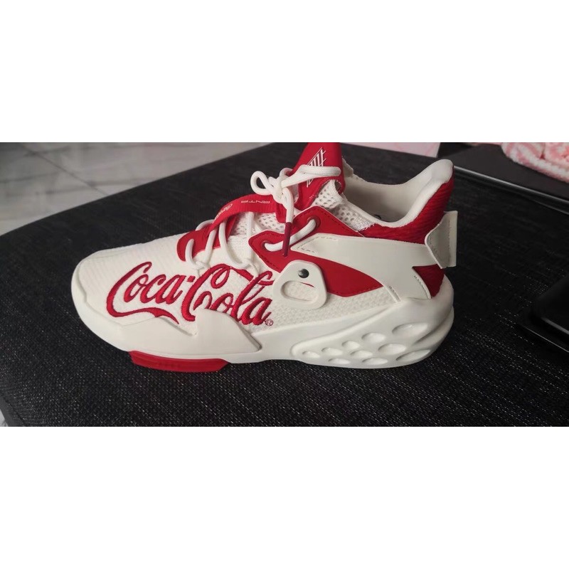 Giày sneaker Anta x Coca phiên bản giới hạn, dành cho cả nam và nữ phù hợp mọi phong cách