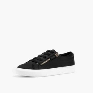Giày Stradivarius Black plimsolls with zip