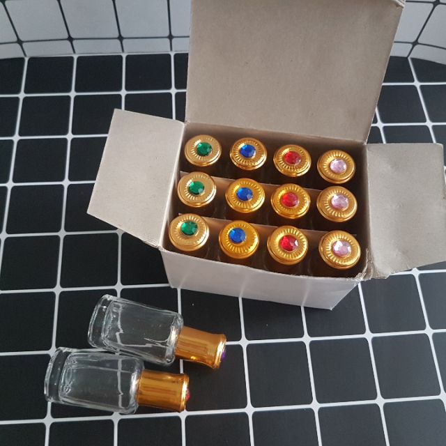 Vỏ chai bi lăn 5ml , 12ml siêu đẹp .