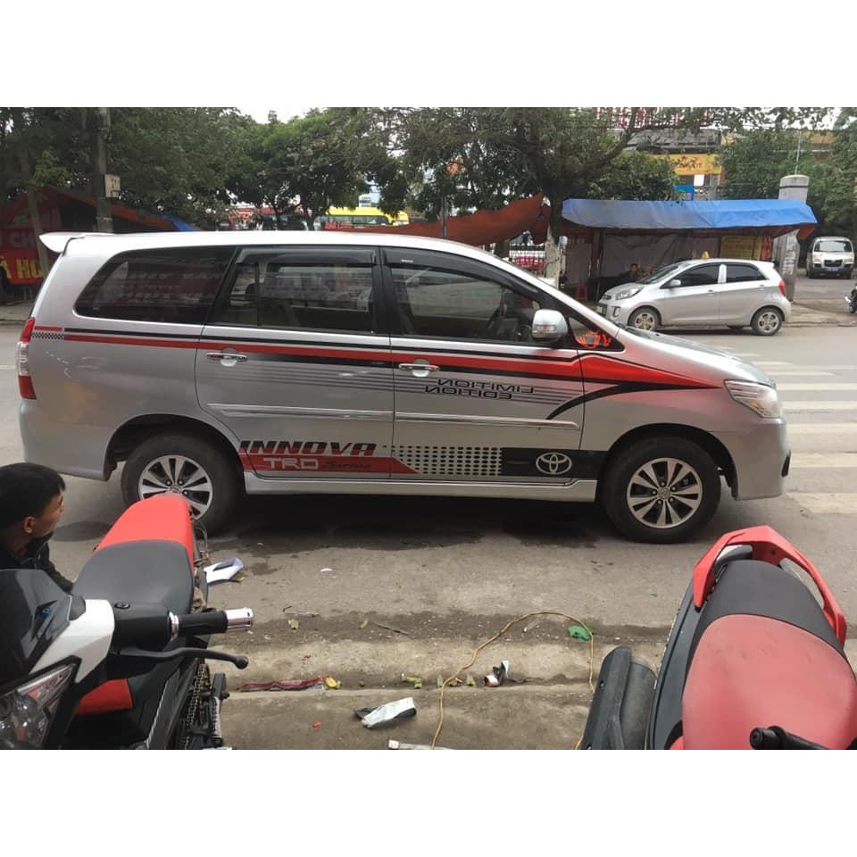 Tem Dán Xe Toyota Innova