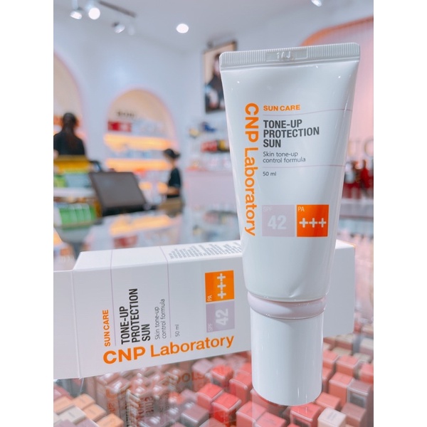 Kem chống nắng CNP nâng tông Laboratory tone up protection sun