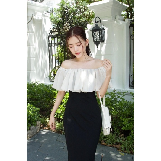 Váy liền cổ tơ lụa mềm mại - Semi Dress