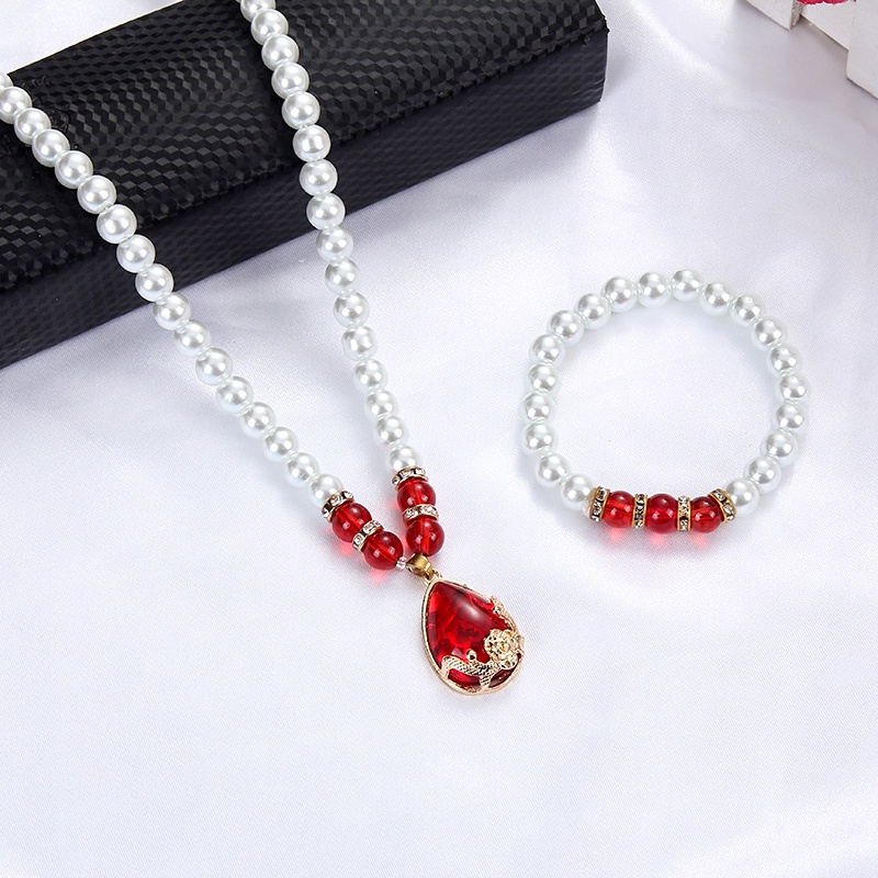 Vòng Tay Đính Hạt Ngọc Trai Giả Hợp Thời Trang Cho Nữ