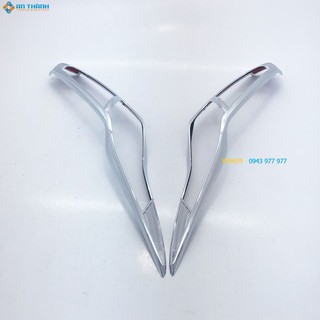 Ốp đèn xi nhan trước xi Lead 125 (2019)