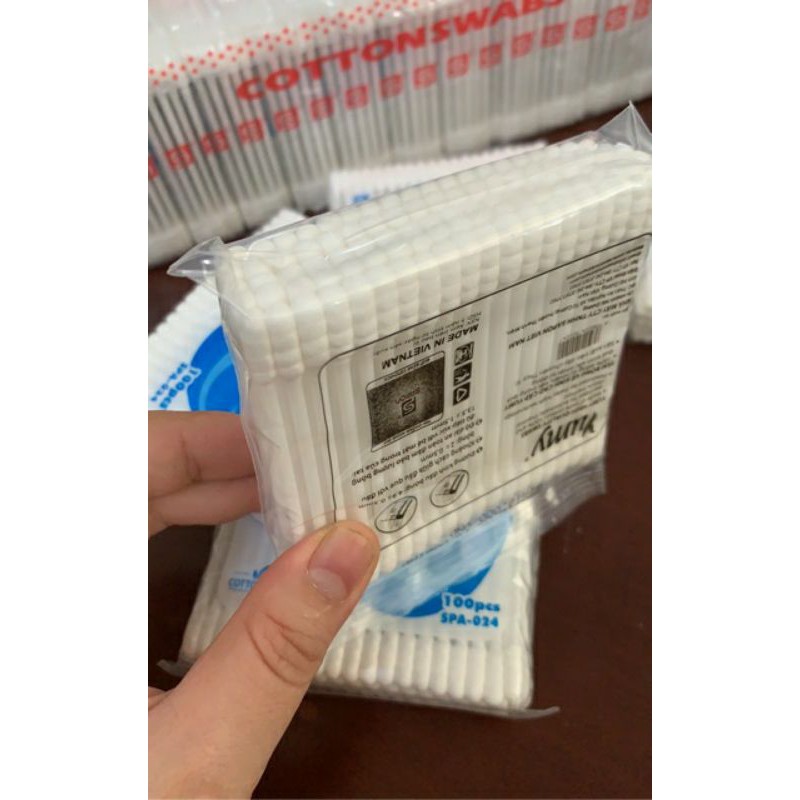 Gói Tăm Bông Yumy 100 Cây