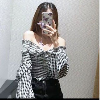 Áo đắp chéo ngực kẻ caro