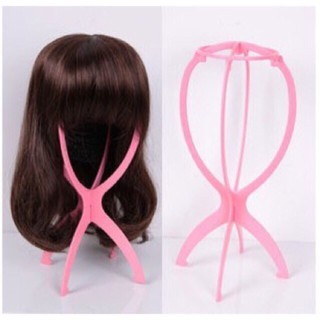 Kệ trưng bày tóc giả