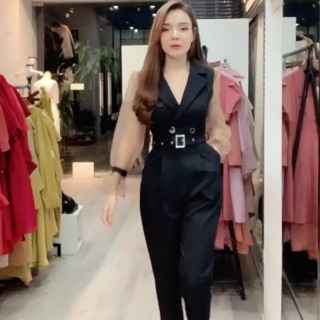 Jump của Cchat clothes màu đen cổ vest có dây đai lưng. Size M (49-55kg mặc đẹp). Bán 450k freeship. Hàng nguyên tag mác