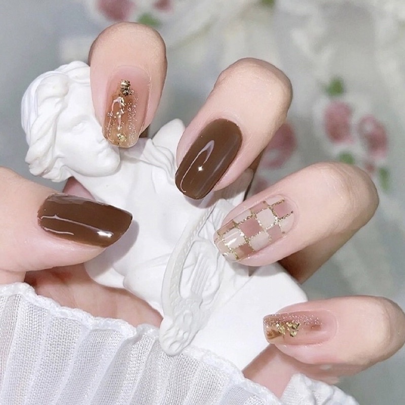 Nailbox  thiết kế móng up làm theo yêu cầu khách inbox để mie tư vấn
