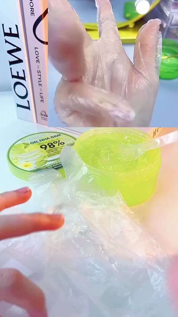 Gel Nha Đam Dưỡng Ẩm & Làm Mềm Da - Gel Lô Hội 98% Aloe Vera Gel MILAGANICS 300ml (Hũ) | BigBuy360 - bigbuy360.vn