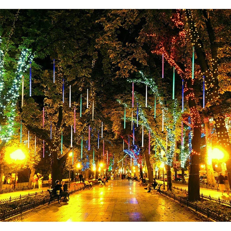 Bộ đèn led sao băng 5 tấc 8 cây nhiều màu