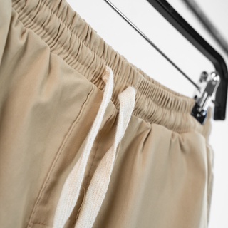 Quần shorts The Bad God Buttons basic kaki