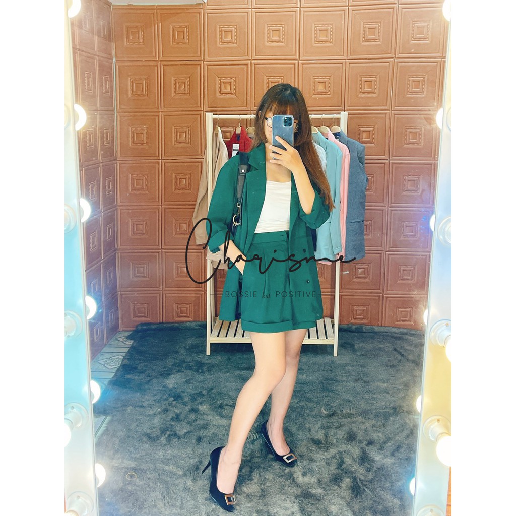 Set Vest Chân Váy hoặc Quần Short Xanh Lá Charisme | BigBuy360 - bigbuy360.vn