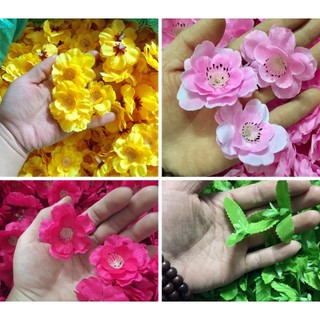 Hoa đào, mai giả loại đẹp dày - gói 35 bông tặng kèm 5 nụ lá lộc