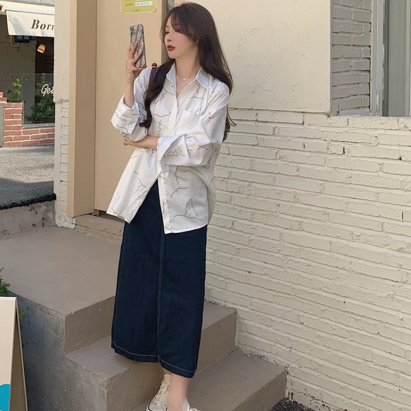 Linki ❀ Áo Sơ Mi Nữ Tay Dài Form Rộng Họa Tiết Đơn Giản