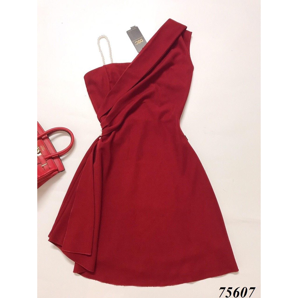 Đầm dự tiệc hở vai thiết kế lạ nổi bật đủ size 30 đến 72kg - 75607 | BigBuy360 - bigbuy360.vn