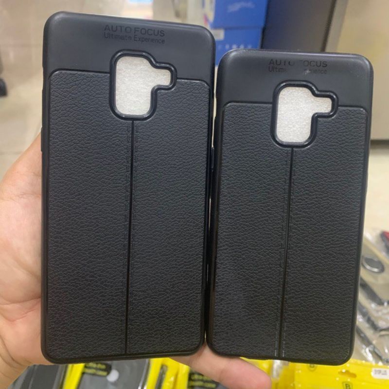 Ốp lưng dẻo giả da Auto Focus Samsung A8 2018/A8 Plus 2018
