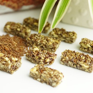 Kẹo gạo lứt đậu phộng Bích Chi (300g)