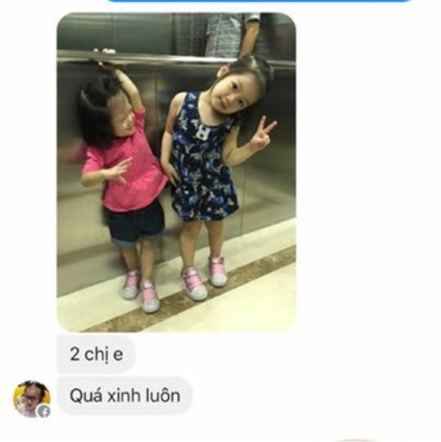 Giày Skechers đèn nháy bé gái