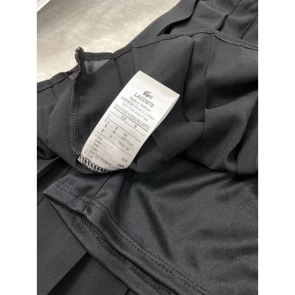 Váy lacoste hot hàng VNXK ảnh trải sàn shop chụp