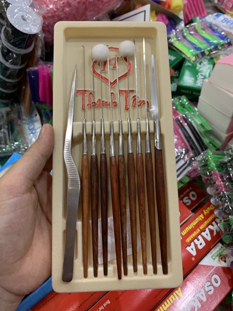 Bộ ráy tai cao cấp cán gỗ  THANH TÂM - LÂM UYÊN   thiết kế nhỏ gọn độc đáo , chất liệu inox và gỗ an toàn ..