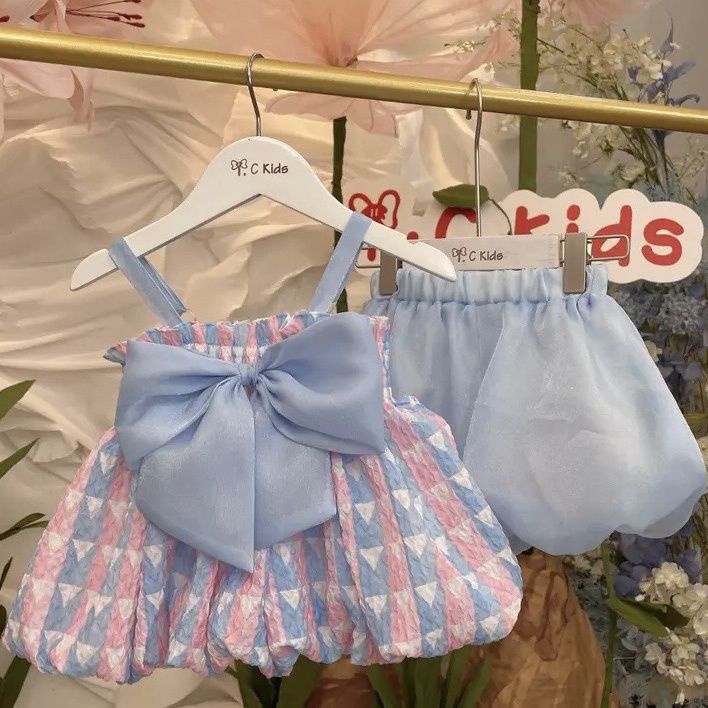 Bộ Trang Phục Hai Mảnh Áo Hai Dây Và Quần Short Phong Cách Phương Tây Thời Trang Mùa Hè Hàng Mới Dành Cho Bé Gái 2022