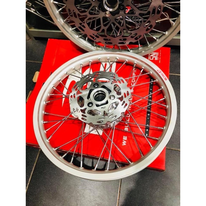 Đùm inđô Raider / Satria Đi Bánh Căm :2 Màu :Sơn Bạc,Crom&gt;&gt;&gt;&gt;