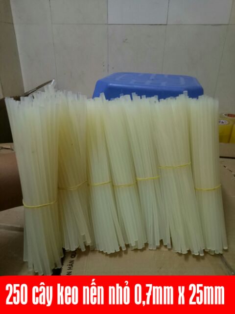 Súng bắn keo nến nhỏ & 20 cây nến nhỏ