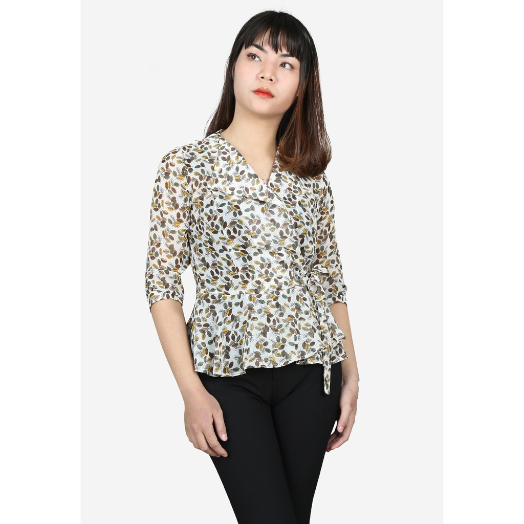 Áo sơ mi tay lỡ voan lá nâu vạt chéo cổ ve lật buộc ô rê dây nơ The One Fashion ADV2371LANA